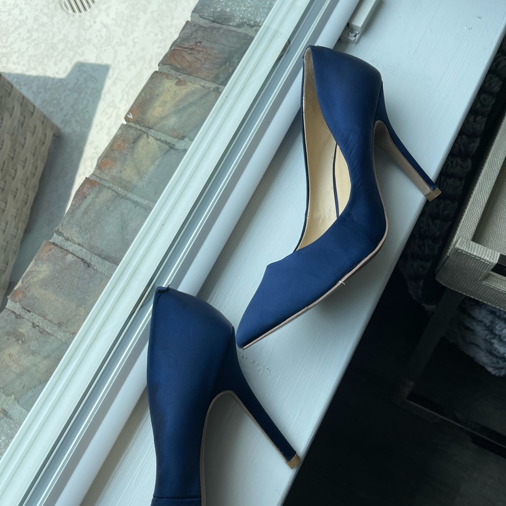 Charles by Charles David blue satin shoes